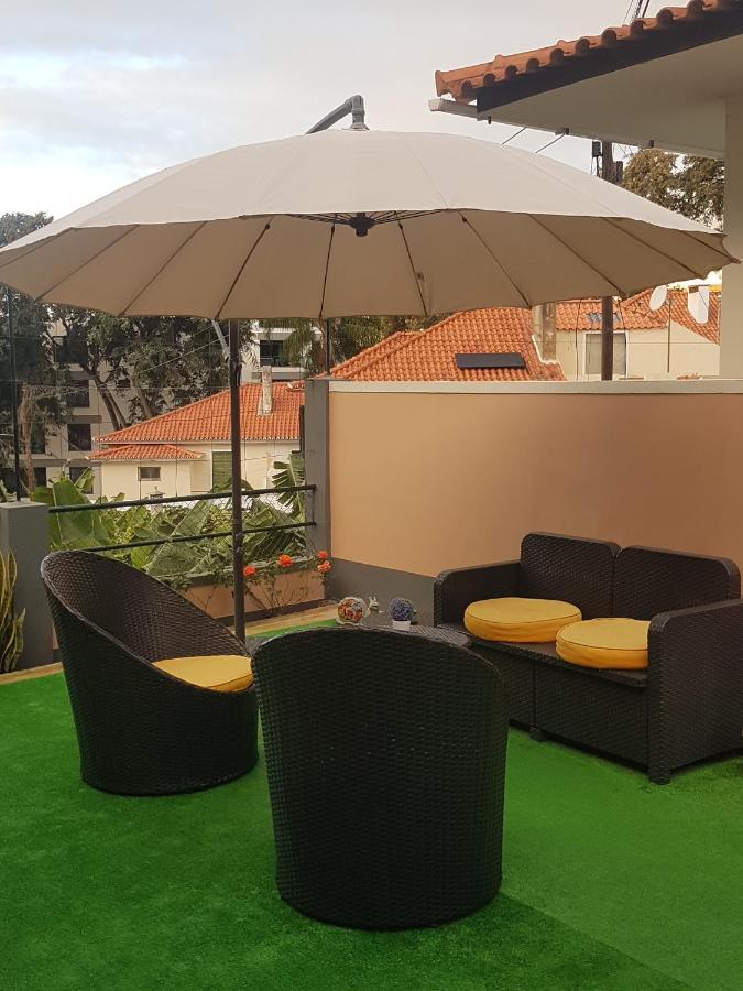 FX Pena Hostel Funchal  Bagian luar foto