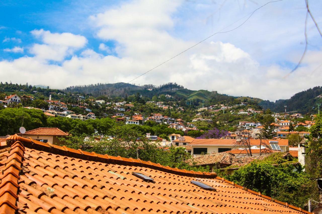 FX Pena Hostel Funchal  Bagian luar foto