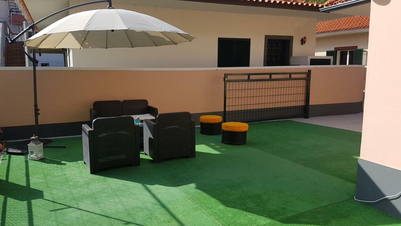 FX Pena Hostel Funchal  Bagian luar foto